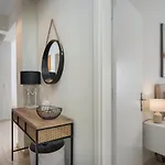 アパート Calmera Luxury Living