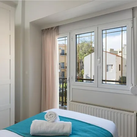 Old Harbor Luxury Living Chania