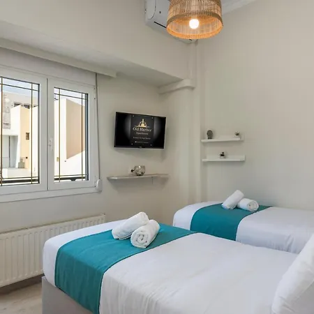 Old Harbor Luxury Living Chania Apartment *