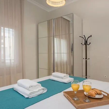 Old Harbor Luxury Living Chania
