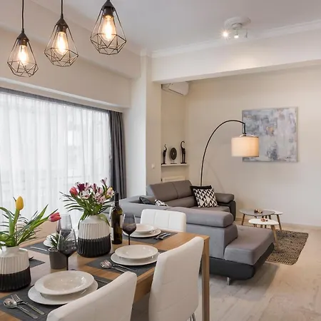 Old Harbor Luxury Living Chania