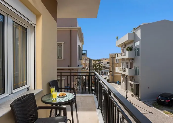 Calmera Luxury Living Apartment