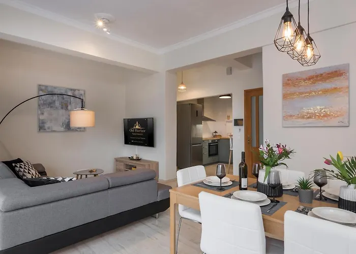 Calmera Luxury Living *